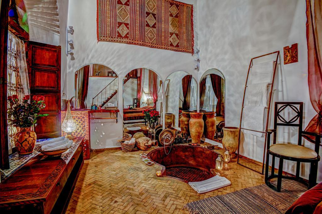 Riad Almaz Фес Стая снимка